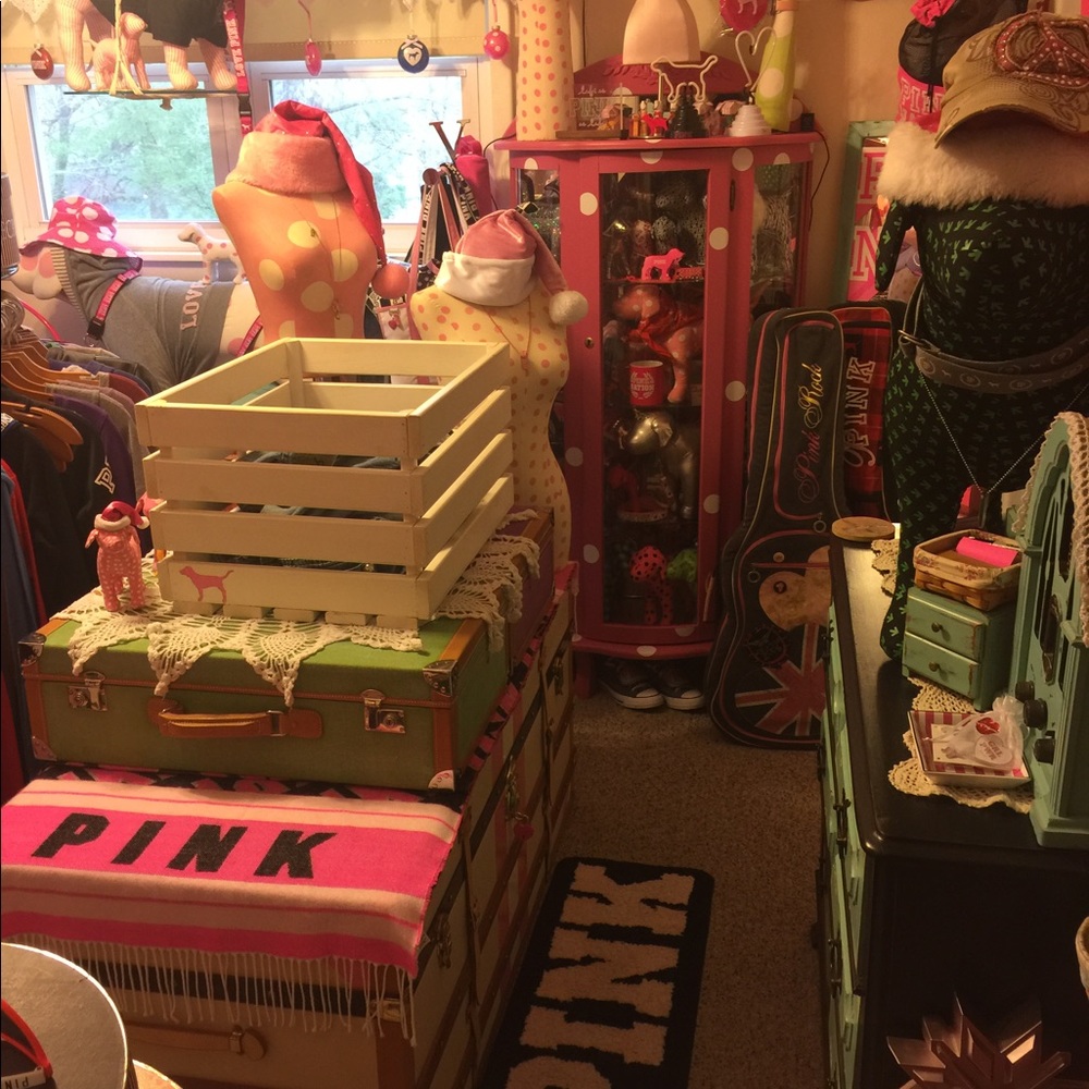 Pink Collection - Picture 13 of 16